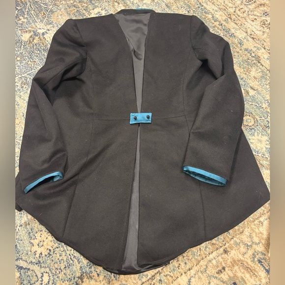 Teresa Crowninshield Jacket - Picture 6 of 6